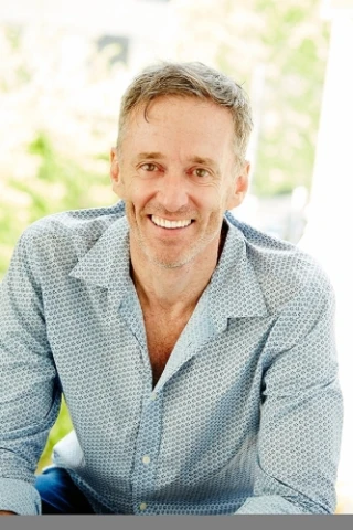 Dominic Stone