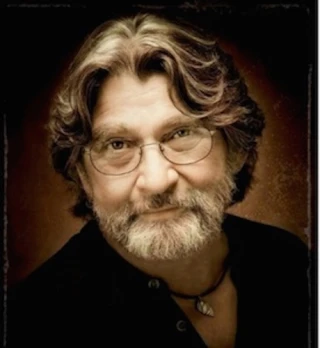 Ronald Víctor García