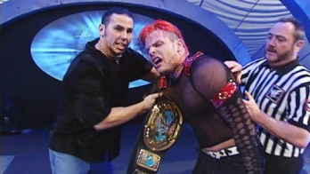 Jeff Hardy Does It!