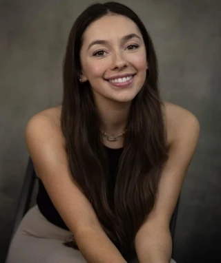 Leona Faye