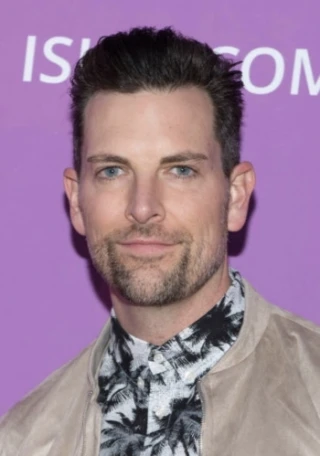 Chris Mann