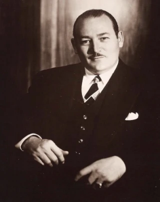 Robert L. Lippert