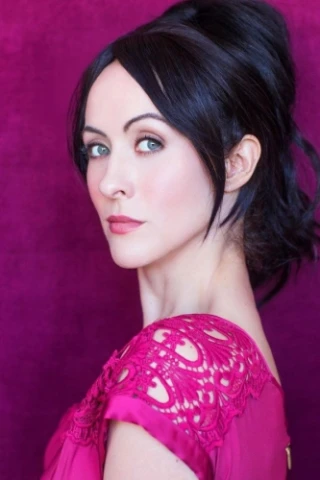 Madeleine Dee