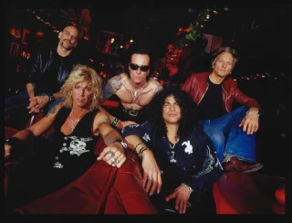 Velvet Revolver