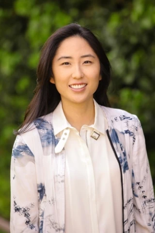 Claudia Shin