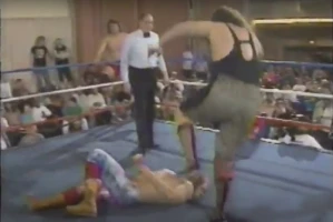 UWF 2