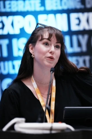 Maggie Lovitt
