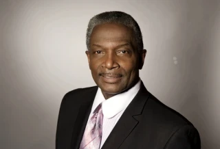 Sedly Bloomfield