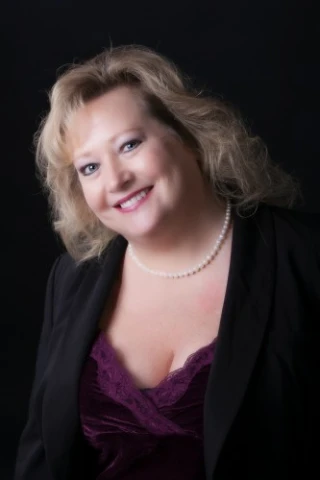 Suzy Hunt