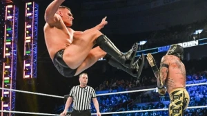 Gunther overcomes Rey Mysterio in Intercontinental Championship fight