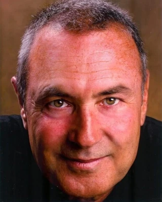 Larry Dirk