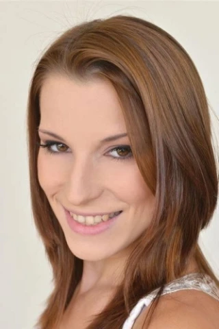 Victoria Daniels