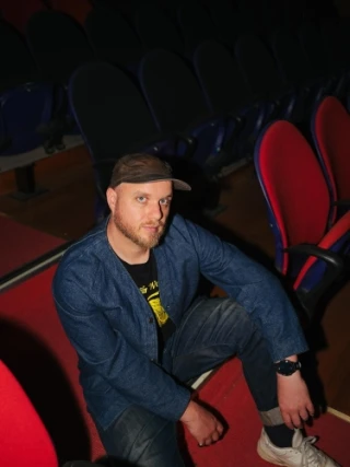 Tim Sharp