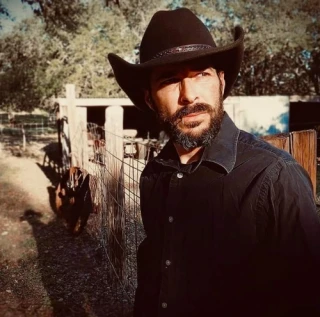 Matthew Garth