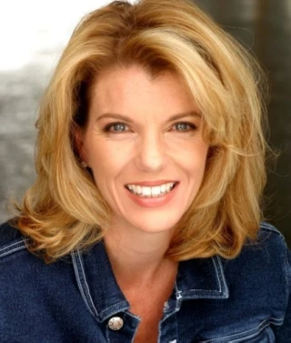 Lauren Leah Mitchell