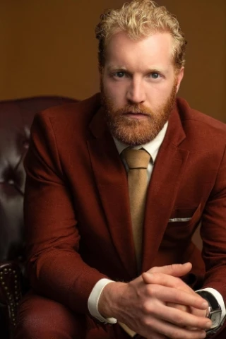 Bradley Peters