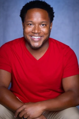 Shawn R. Simmons