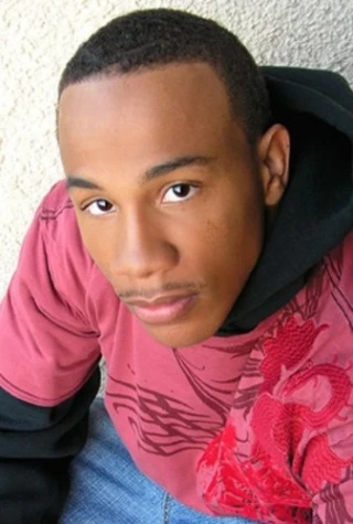Clifton Morris