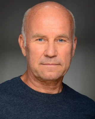 Dean Lyons