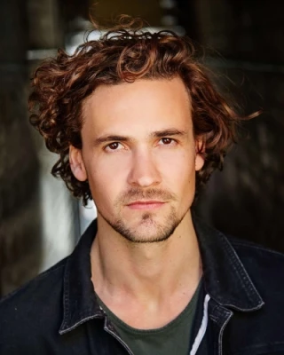 Andrew Hearle