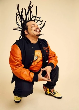 Kerwin Frost