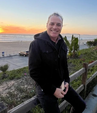 Bob Bekian