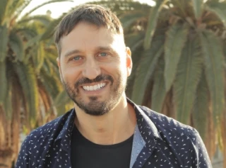 Nicholas Tana