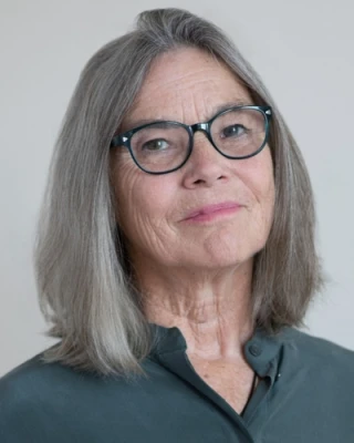 Caroline Nesbitt