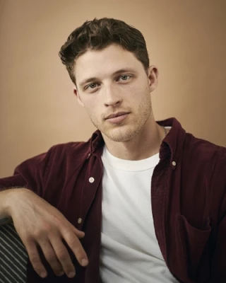 Taylor Bloom