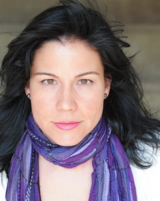 Stephanie Carney