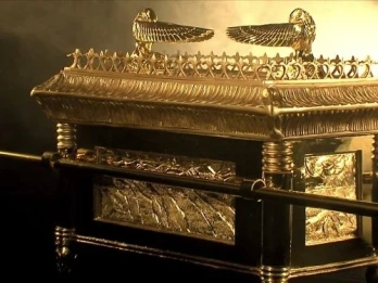 Aliens and the Lost Ark