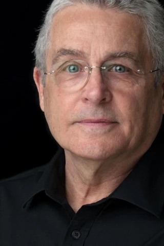 Kenneth Meseroll