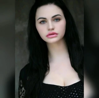Persephonie Rose