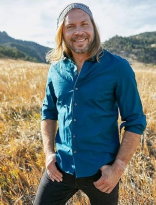 Jace Warren