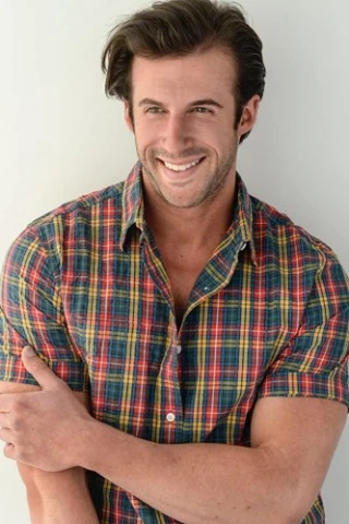 Austin Simone