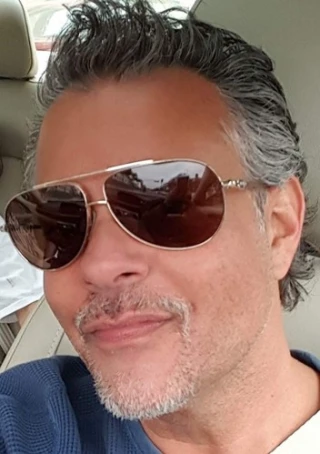 Mark DeVitre