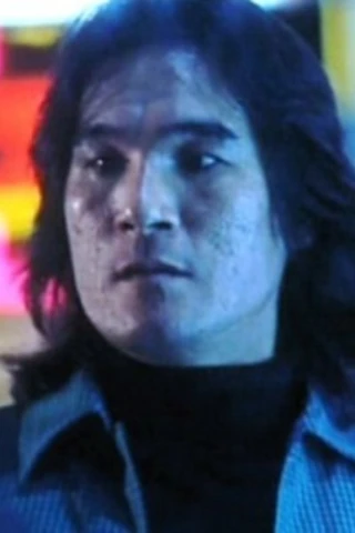 Kim-Wing Lee