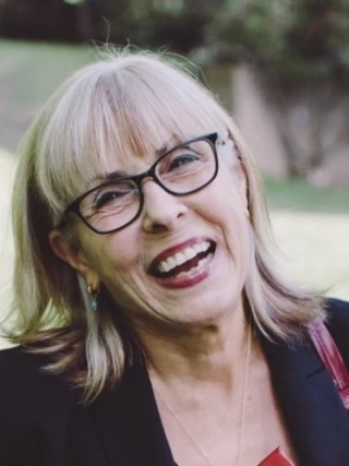 Julia Chasman