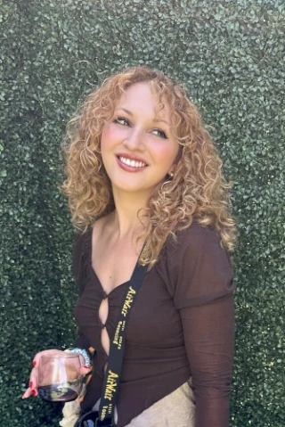 Natalie Hayes