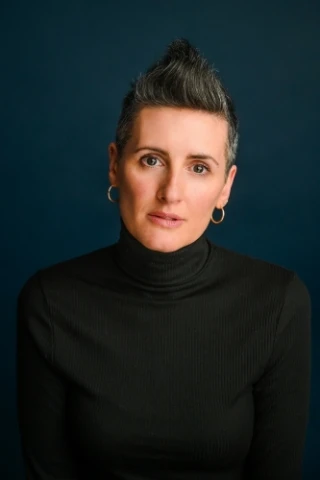 Miriam Devitt