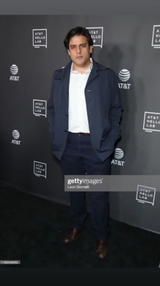 Russell Sanzgiri