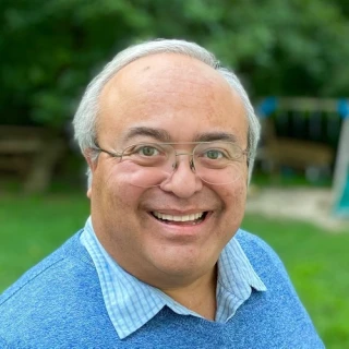 Manny Oliverez
