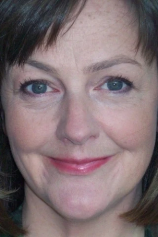 Rachel Gleaves