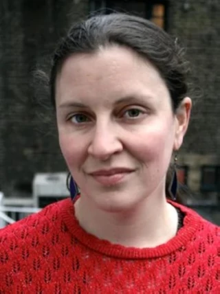 Ivana MacKinnon