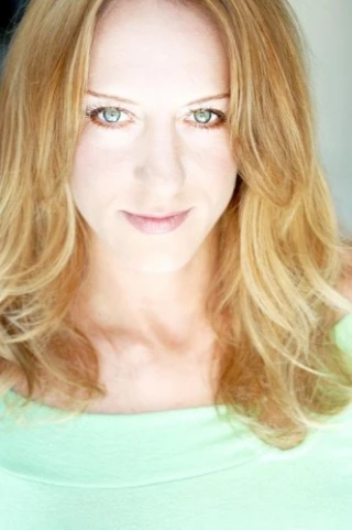 Tavia Stroup