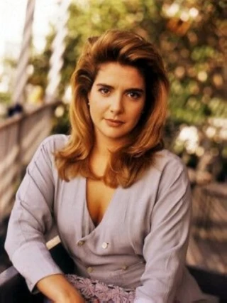 Mary Jo Keenen