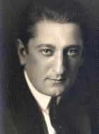 Allen Holubar