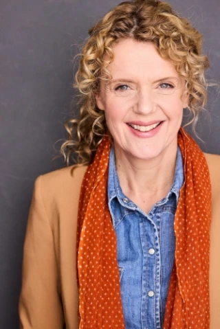 Silvia McClure