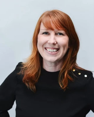 Lisa Clapperton