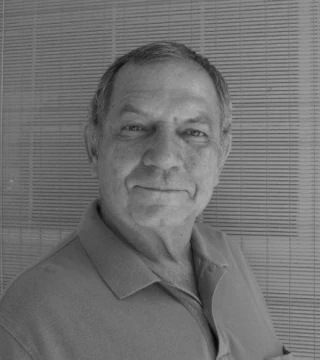 Nicholas Lewis